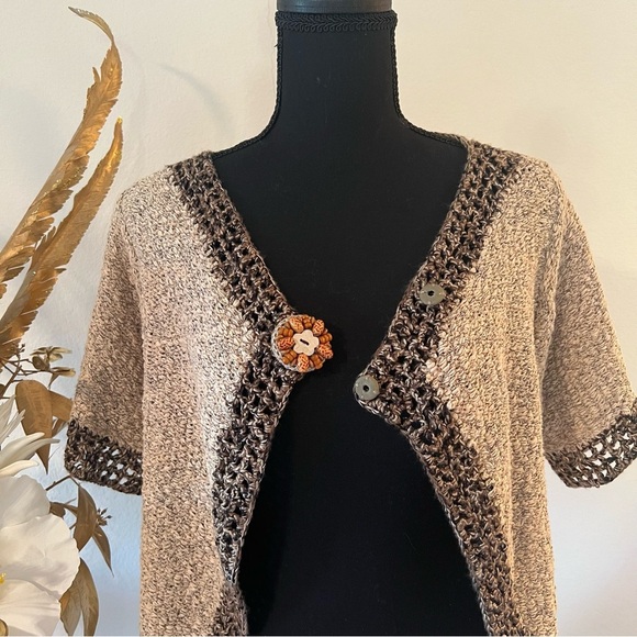 Curio Vintage Boucle Knit Brown Beige Cardigan Sweater - Picture 4 of 13